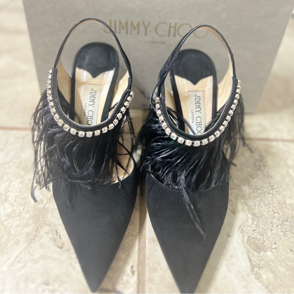 Jimmy choo Black / Silver shade ostrich feather crystal pump. Size 37